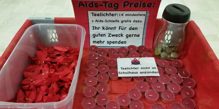 Aids-Tag.jpg